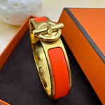 2026 Moodne Trend K&auml;ev&otilde;ru Matt Teras J&auml;&auml;klaasist Paar K&auml;ev&otilde;ru Ehted Kulumise Aksessuaarid 17CM Gold red