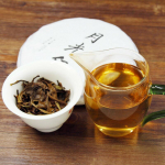 200g Moonlight White Pu-Erh teekook Yunnani laagerdunud Pu'er roheline tee Kasu tervisele 200g