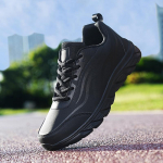 Veekindlad meeste kerged tossud, meeste kingad, spordijalatsid, vaba aja veetmise jalatsid 39 must