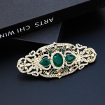 Vintage naiste pross, t&auml;iesti hall kristallist lilleline pross, rahvuslik pulmaehte kingitus pruutidele valge