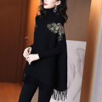 New autumn and winter design with a sense of niche, Korean style lazy style high necked black cape jacket, female bat sleeve One Size must