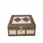 K&auml;sitsi valmistatud puidust ehtekarp naistele Puidust ehtekorraldaja K&auml;sitsi nikerdatud keerukate nikerdustega