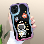 Armas koomiksimustriga kreemja tekstuuriga korpus, lainelise servaga pehme silikoonkaanega telefoni&uuml;mbris Xiaomi Redmi jaoks Redmi 10 valge