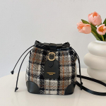 Naiste kott &Auml;mbrikott Ni&scaron;&scaron; V&auml;lismaine stiil &Otilde;lakott Villane Ruuduline &Auml;mbrikott Moodne Mitmek&uuml;lgne S&otilde;numikott must