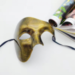 Halloweeni maskeraadi meeste pooln&auml;oline t&auml;iskasvanute ooperi &uuml;he silma mask 21*17*10cm