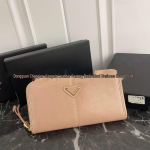 Prada 25 Unisex nahast k&auml;ekott: Suure Mahutavusega, Mitme Kaardipesa, Kvaliteetne K&auml;ekott-Rahakott 10-19-2