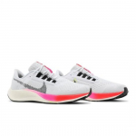 Nike Air Zoom Pegasus 38 Rawdacious DJ5397-100 EU 39 hall/valge