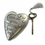 Les Tr&eacute;sors De Lily [P1143] - Objet de d&eacute;coration 'Art Hearts' gris argent&eacute; (Love you to the moon and back) - 10x8. 5x3. 5 cm
