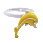 Les Tr&eacute;sors De Lily [R8382] &ndash; kollane lastes&otilde;rmus  Le Monde de Coralie  (delfiin) - 15x13mm kollane