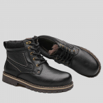 Ehtsast nahast talvesaapad meestele Soojad mugavad lumesaapad t&auml;isnahast meeste talvejalatsid 40 must