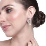 Naiste disainerk&otilde;rvar&otilde;ngad Estele roodiumkattega CZ Peacock ja piparm&uuml;ndi-oranžide kividega