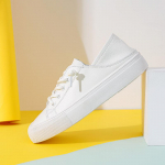 mood Ehtsast nahast valged naistekingad Koledad, armsad, pehme p&otilde;hjaga kandiline pea, naiste disain, ruudukujulised, lamedad vabaajajalatsid2024 40