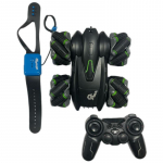 Laste puldiga m&auml;nguauto driftimine metsik kahepoolne s&otilde;it nelikvedu stunt maastikus&otilde;it ronimine kiire v&otilde;idus&otilde;iduauto must