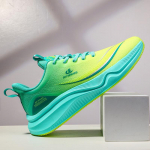 Meeste Kingad Tossud meeste vabaaja Meeste kingad tennised Luksuslikud kingad Treener Race Hingavad jalan&otilde;ud mood jooksujalatsid naistele 36