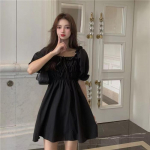 Naistele m&otilde;eldud suvekleit Prantsuse retroh&otilde;nguline v&auml;ike must kleit Suures suuruses Hepburni kleit S must