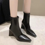 Naiste k&otilde;rged kontsad poolsaapad naistele terava varbaga kingad Disainer pumbad talveks uus kaubam&auml;rk 2024 trend Mootorratas Botas De Mujer 39