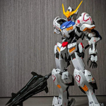 MG 1/100 Asw-G-08 Barbatos 4. vormi meha mehaaniline mudelikomplekt Montaaž Tegevuskujud vee&uuml;lekandem&auml;rkidega Mobiilne soomuk &Uuml;llatuskingitus M&auml;nguasjad