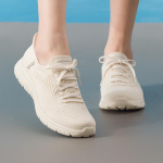 Skechers naiste v&otilde;rkmaterjalist slip-on k&auml;imissussid US 6 / EU 36