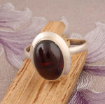 925 Sterlingh&otilde;be S&otilde;rmus T&auml;is Punase Granaadi Kivi S&otilde;rmus Statement V&auml;&auml;riskivi Ovaalse Kujuga S&otilde;rmus Kingitus Naistele Kollase Kivi Ehted Umbes 4,32 g 5