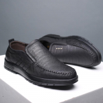 Meeste nahast vabaajajalatsid Luksusbr&auml;ndi Meeste Loafers Moccasin hingavad libisemiskindlad mustad/pruunid s&otilde;idujalatsid 39 must