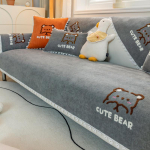 Koomiksist diivanipadi Four Seasons universaalne libisemiskindel diivanipadjakate uus padjap&uuml;&uuml;r r&auml;tikupadjap&uuml;&uuml;r 70*70