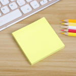 Fluorestseeruv v&auml;rv Kleepm&auml;rkmepaber M&auml;rkmik Kleepuv v&auml;rvilised mugavuskleebised &Otilde;pilastele Kontoritarbed M&auml;rkmikud kollane