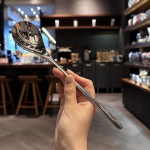 Roostevabast terasest &uuml;mmargune lusikas V&otilde;rkpunane Kuldne &otilde;htus&ouml;&ouml;k Pika varrega segav magustoit 1PCS