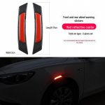 S&uuml;sinikkiust helkurratta ja ukse kleebised: Loov autokaunistus