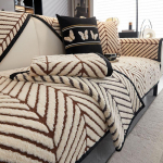 Paksemad pehmed diivanikatted Talvine soe pehme diivani kate Libisemisvastane lehed Jacquard diivanir&auml;tik elutoa kodukaunistamiseks 70x70cm kohv