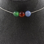Pierres et Min&eacute;raux. Collier 3 perles Agate multicolore 8 mm. Chaine en acier inoxydable Collier femmes, hommes. Taille personnalis