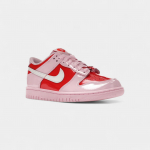 Nike Dunk Low Valentinip&auml;ev (2026) (GS) 38.5