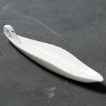 Buddha pulga viirukihoidja Vintage keraamiline viirukip&otilde;leti Hiina A Leaf Boat viirukihoidja valge