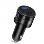 FM-saatja Bluetooth auto MP3-m&auml;ngija 3.1A kahe USB-pordiga autolaadija vabak&auml;emooduli komplekt telefoni laadimisadapter must