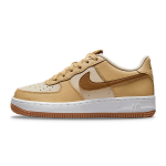 Nike Air Force 1 LV8 GS Ale Brown Laste tossud P&auml;rlvalge Seesamivalge DQ5973-200 35.5 beige