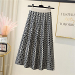 Women Pleated Long Skirt Autumn Vintage Folk Style Geometric Print A Line High Waist Maxi Skirt One size hall v&auml;rv