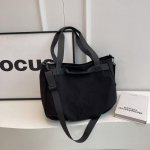 K&auml;eshoitav suure mahutavusega vabaaja kandekott naiste suvet&ouml;&ouml;ks pendelr&auml;ndeks &Uuml;he &otilde;lakott Lihtne ja mitmek&uuml;lgne trend