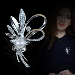 Fashion Pearl pross, Creative Lihtsus Teemantidega kaetud lillekorsaaž Naiste r&otilde;ivad Aksessuaarid Pin kuld