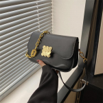 Uued kevad- ja suvekotid naistele, kandekotid, trendikad crossbody-kotid, ketiga kotid, ilusad ja isikup&auml;rased sadulkotid