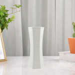 Decorative Vase for Centerpiece Use in Office And Living valge