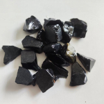 Looduslik must obsidiaan Ebakorrap&auml;rased tervendavad mustad kristallkivid Mineraalkivim Proov Kaunistus Energia tervenduskivi 2-3cm