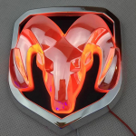 13.5cm LED Valge/Punane RAM Grilli Valgus 4D Logoga Valgus Dodge RAM Autode Stiilimiseks 4D Dodge Grilli Valgus Dodge Dekoratsioonivalgusti 13.5cmX12cm