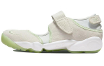Nike Air Rift Light Bone Honey Dew Light Silver Sail Naiste DX2677-001 35.5