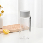 Suvine &otilde;ue suure mahutavusega sporditass Loomingulised &otilde;pilaste teetassid Kaasaskantavad n&ouml;&ouml;riga plasttopsid Reklaamkinketopsid 600ml sinine