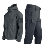 Military Shark Skin Soft Shell &uuml;likonnad meestele taktikalised tuulekindlad veekindlad jakid Meeste armee lahingup&uuml;ksid + meeste kapuutsiga matkamantlid S khaki