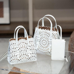 Uus Prantsuse veisenahast k&auml;sitsi valmistatud kott, laseriga nikerdatud &otilde;&otilde;nes nahast k&ouml;&ouml;giviljade korvikott 25 x 20 x 12 card pack+gift box valge