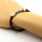 Pierres et Min&eacute;raux. Bracelet H&eacute;matite brut Allevard, Is&egrave;re, France. Couleur marron.