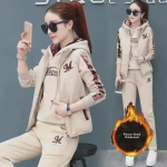 Naiste samet&auml;&auml;risega talvine kapuutsiga dressipluus ja joggerid: Moodsad 3-osalised soojad spordiriided. XL beež