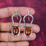 Merevaigust k&otilde;rvar&otilde;ngad V&auml;&auml;riskiviehted, 925 Prooviga Sterlingh&otilde;be K&auml;sitsi valmistatud k&otilde;rvar&otilde;ngad, Uusima disainiga ehted 2.64 Inches