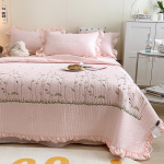 &Scaron;ifoonist suvine tekikott Pihuga pestud puuvillane Ruffle'idega voodikate kaheinimesevoodile Elegantne kerge voodipesu Kodu kaunistus 1.5m Bed Quilt roosa