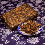 Fengqing Dian Hong kuldsed pungad Dianhong Dian Hong Yunnani musta tee telliskivi 250g 250g